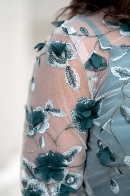 Close up shot of the sleeve of Simplicity pattern 8545