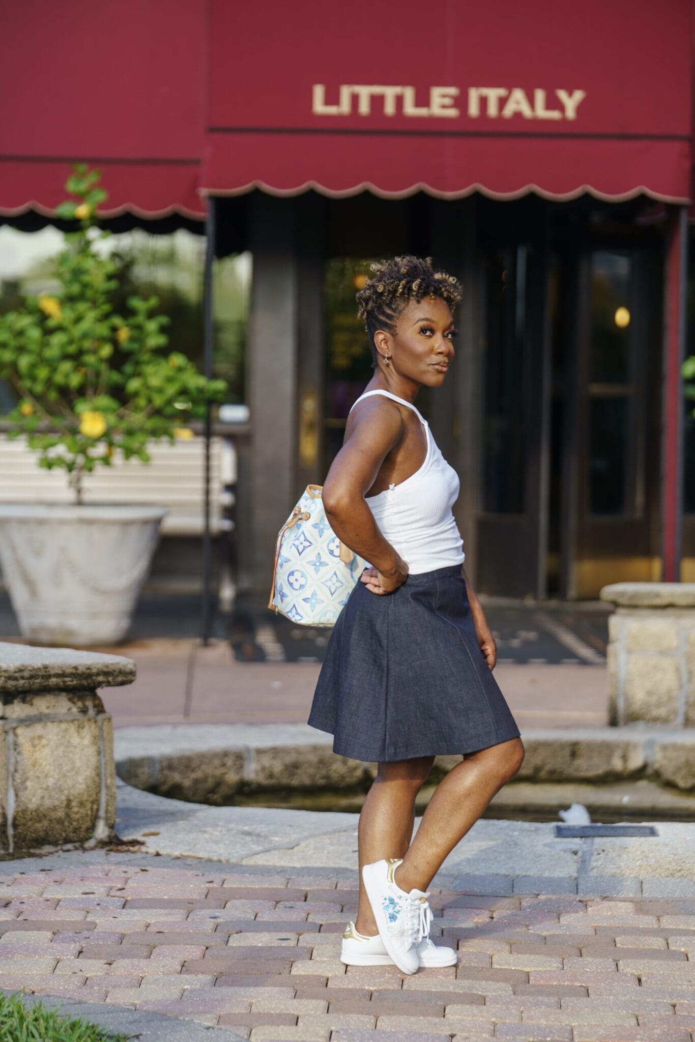 Simplicity 9894 skater skirt with Louis Vuitton NeverFull By the Poolside