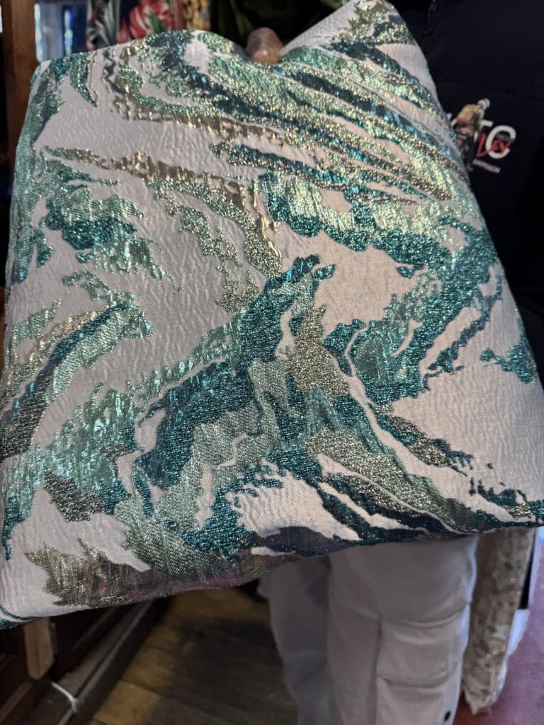 fabric shopping in Paris discount