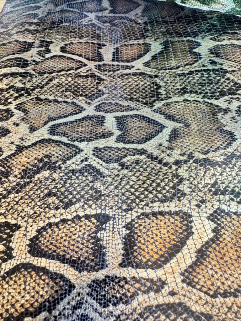fabric shopping in Paris